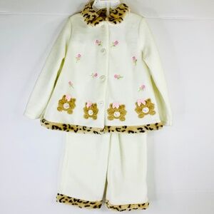 Girl Young Hearts Ivory Leopard Kitty Pink Rose heart button 2 piece fleece set